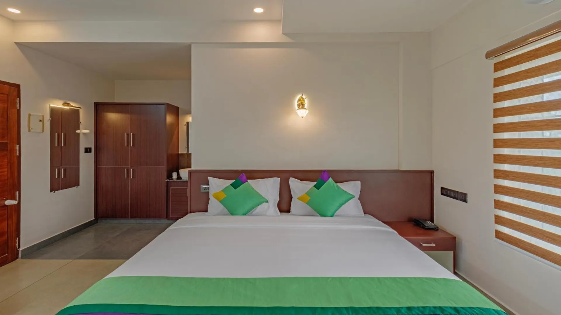 Treebo Amigos Residency Cochin Airport Hotel Kochi
